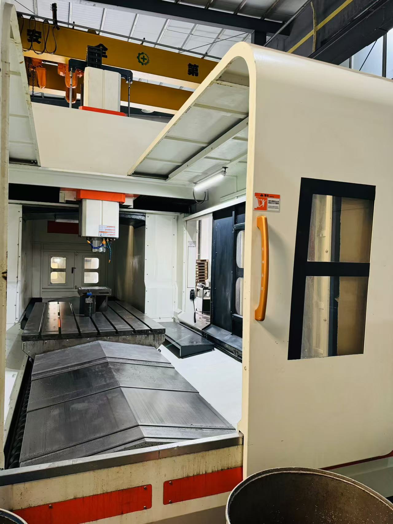 宝烽龙门加工中心BF-2517V