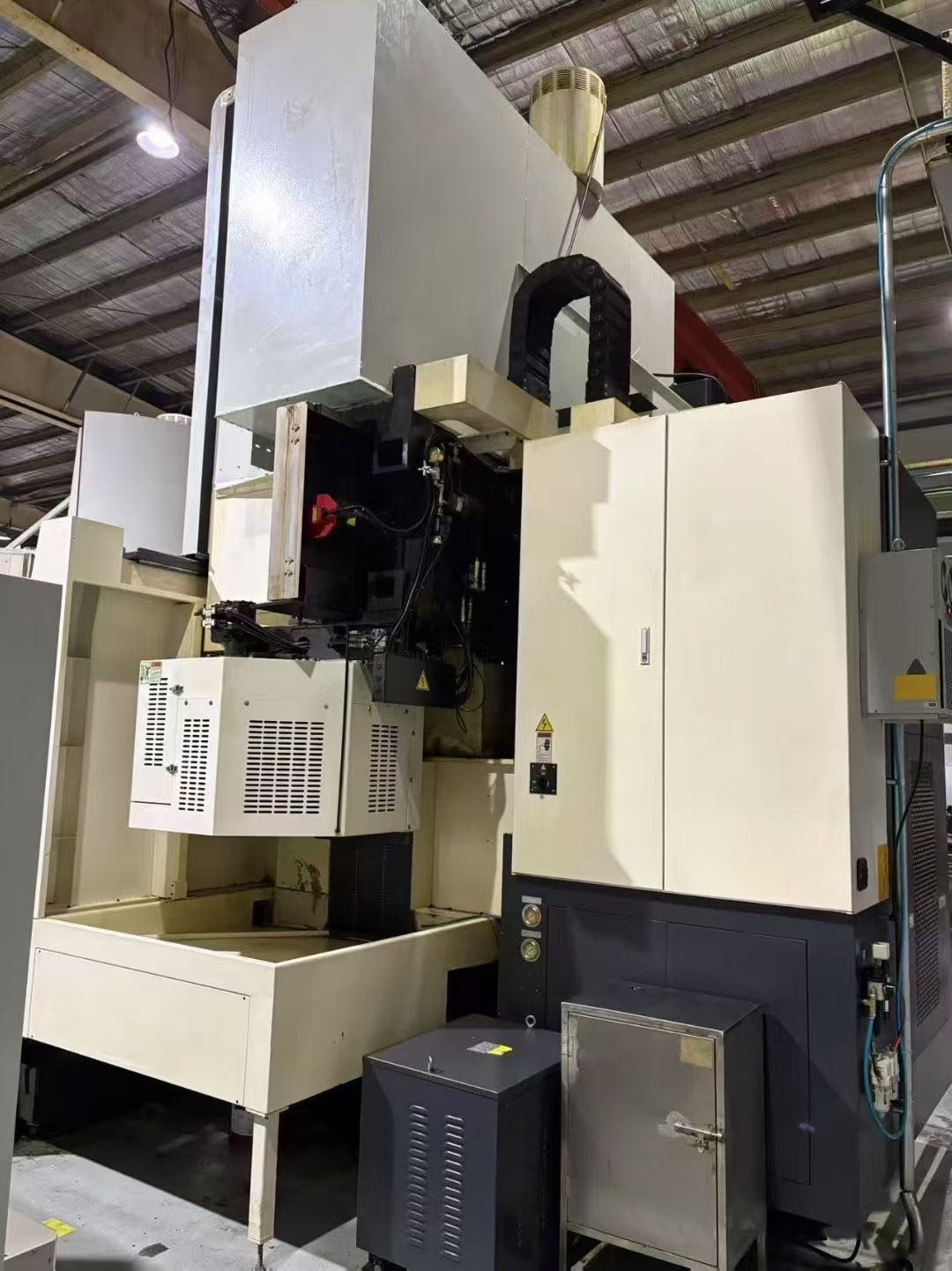 外企在位油机KVL-1000ATC数控立车