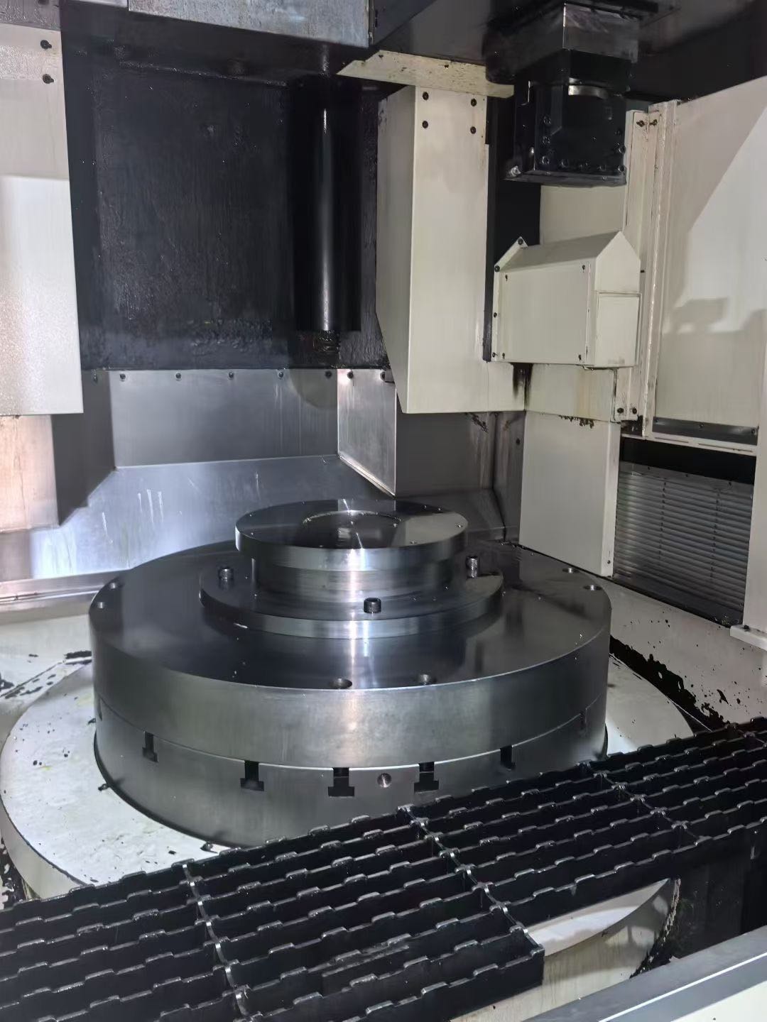 外企在位油机KVL-1000ATC数控立车